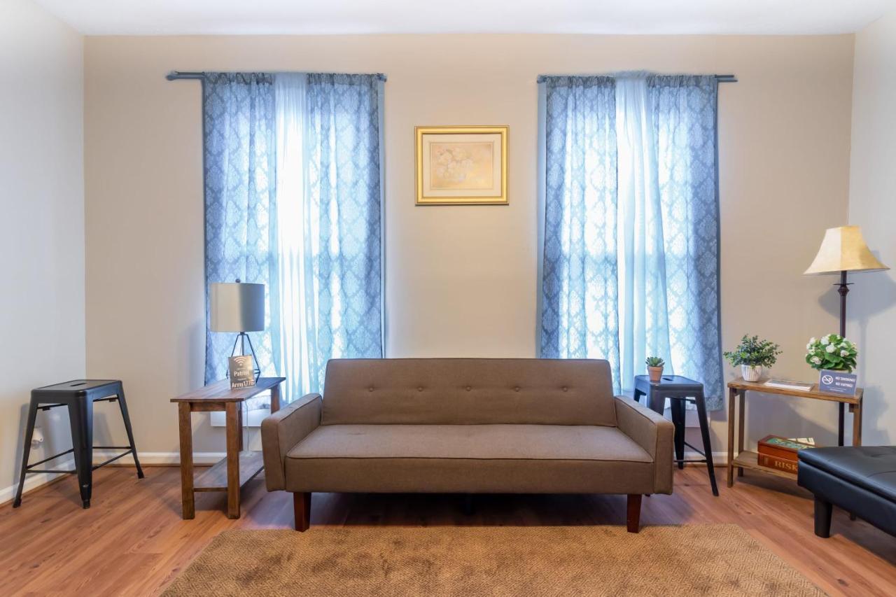 Sunny Sweetheart-Front Apartment Near Riverwalk Columbus Luaran gambar