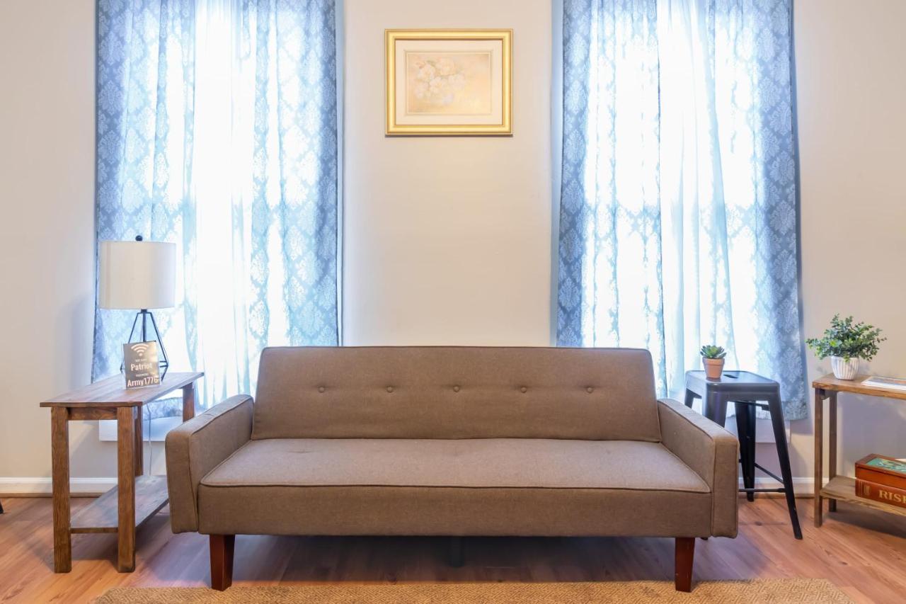 Sunny Sweetheart-Front Apartment Near Riverwalk Columbus Luaran gambar